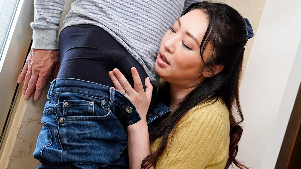 [061225-100] Seduced by my child's classmate's mother - PACOPACOMAMA